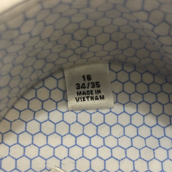 Van Heusen Dress Shirt NWT Regular Fit White - Picture 8 of 13